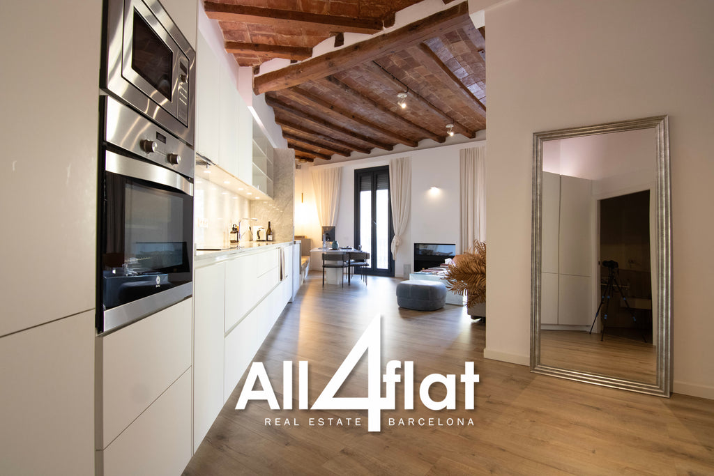 C/ Comte Urgell - Ref: 000003D