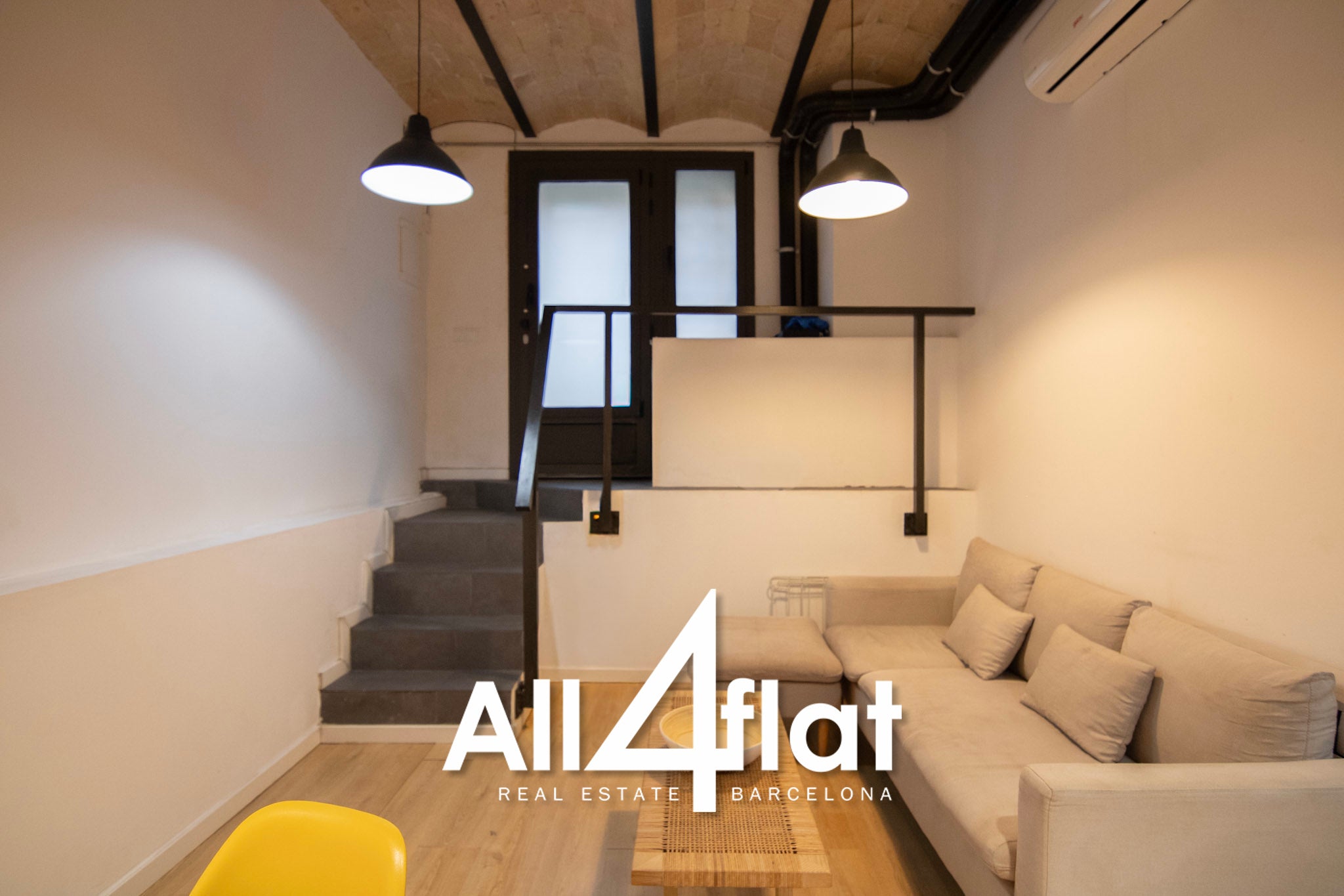 C/ Córsega - Ref: 003620