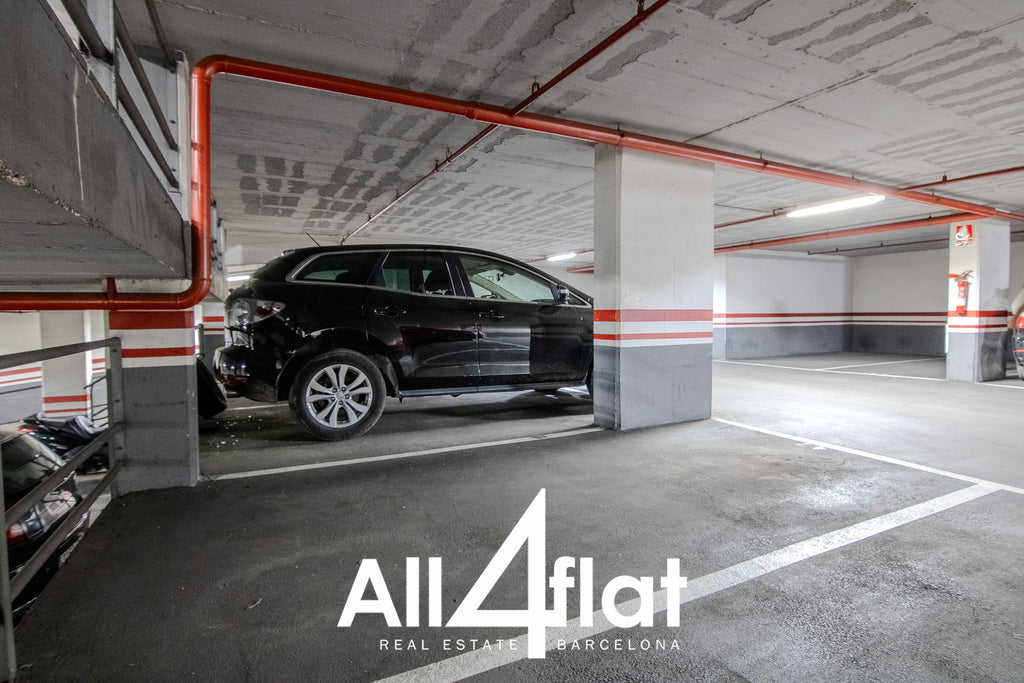 C/ Mallorca - Réf. : 003203 