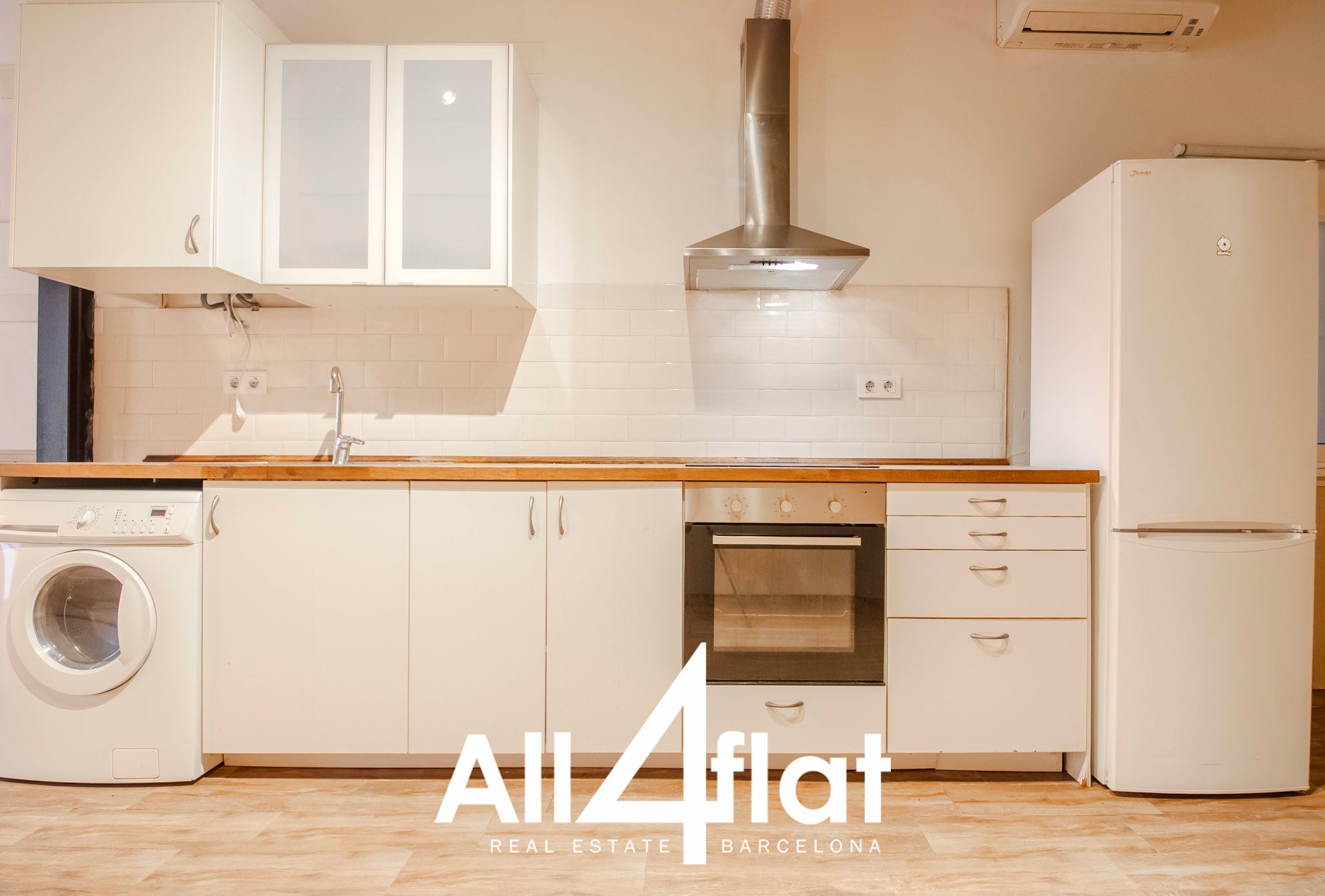 C/ Galileu - Ref: 003133A