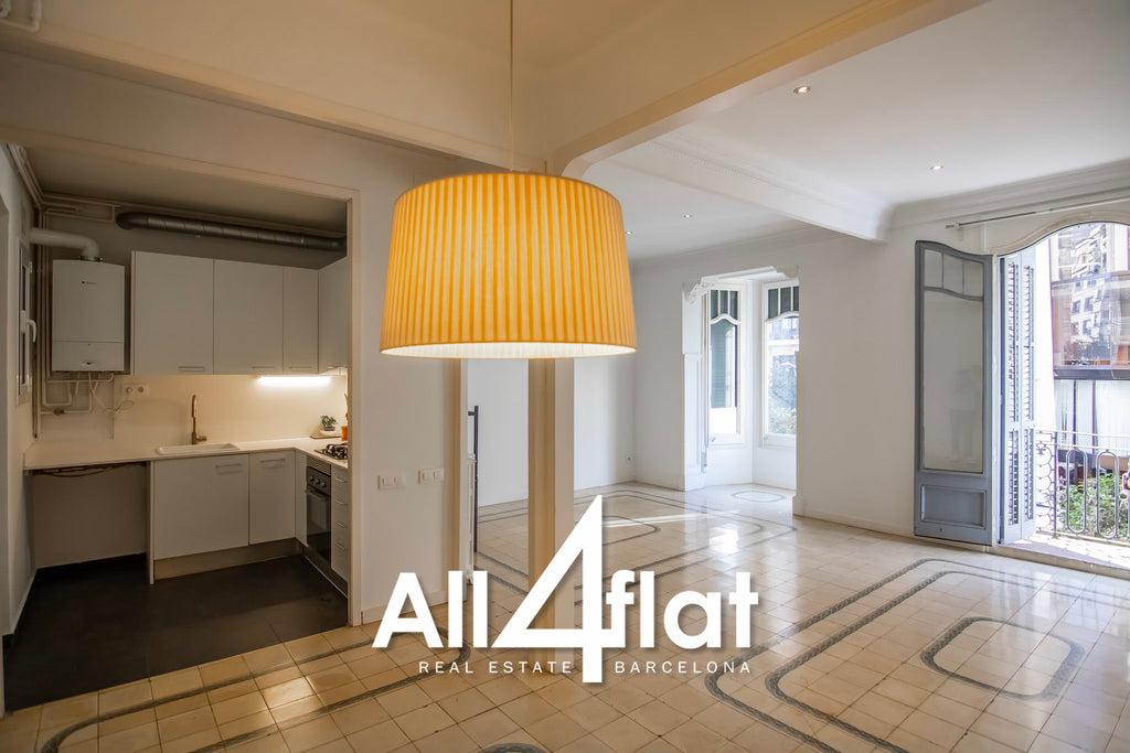 Muntaner Street - Ref: 003606 