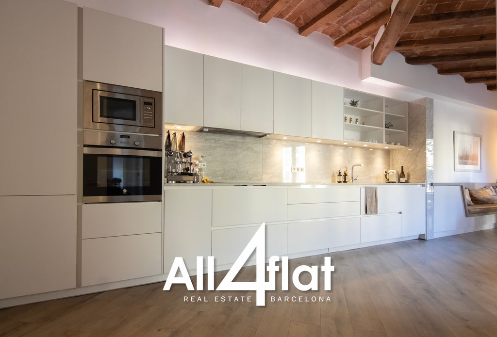 C/ Comte Urgell - Ref: 000003D