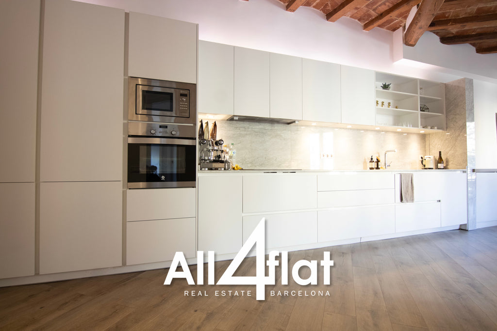 C/ Comte Urgell - Ref: 000003D