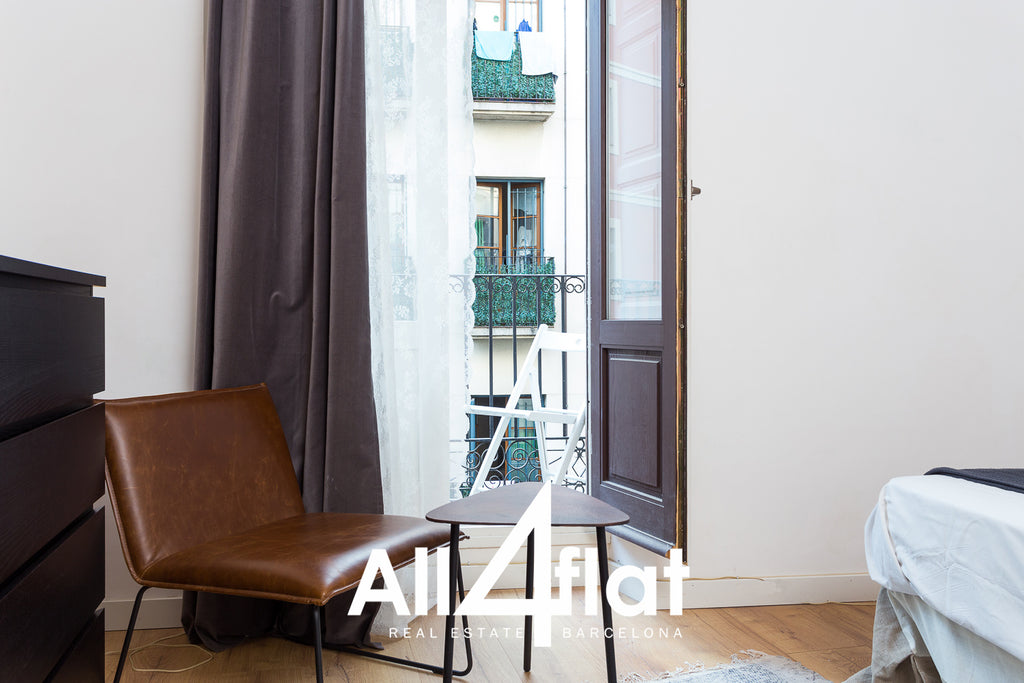 C/ Nou de la Rambla - Ref: 002482F