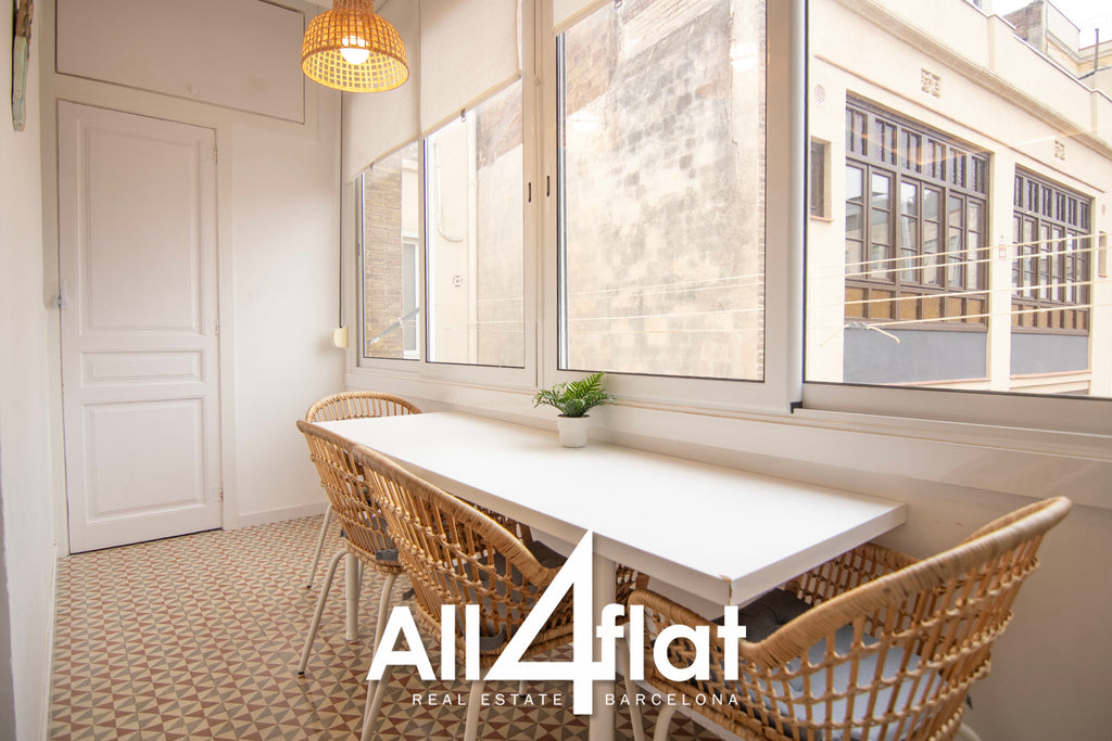 C/ Vilamarí - Réf. : 003586 