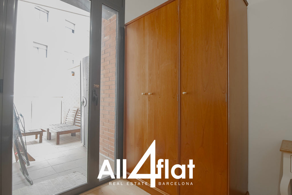 C/ Mare de Deu de Port- Ref: 003265