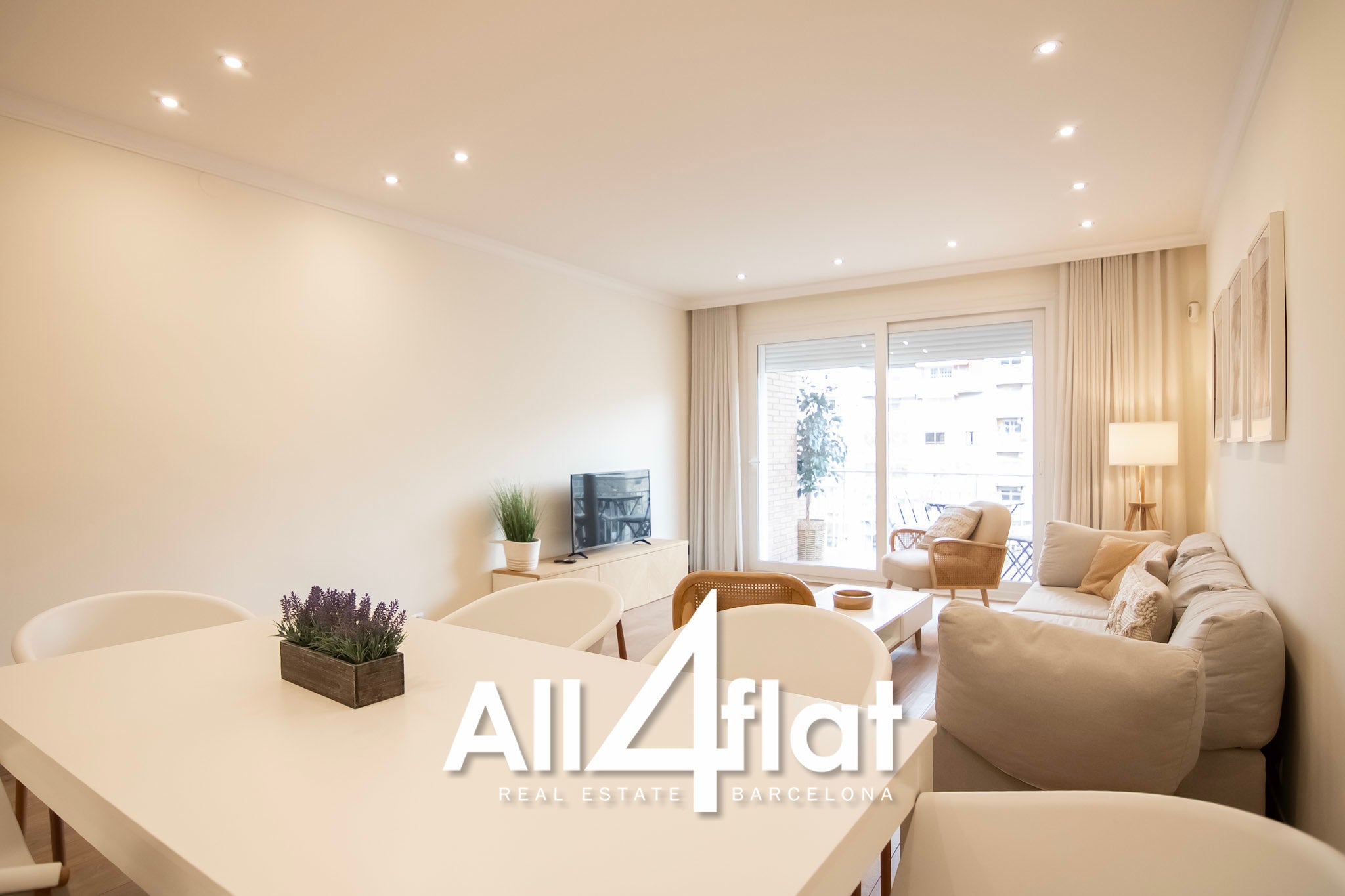 Avda Roma - Ref: 003597A