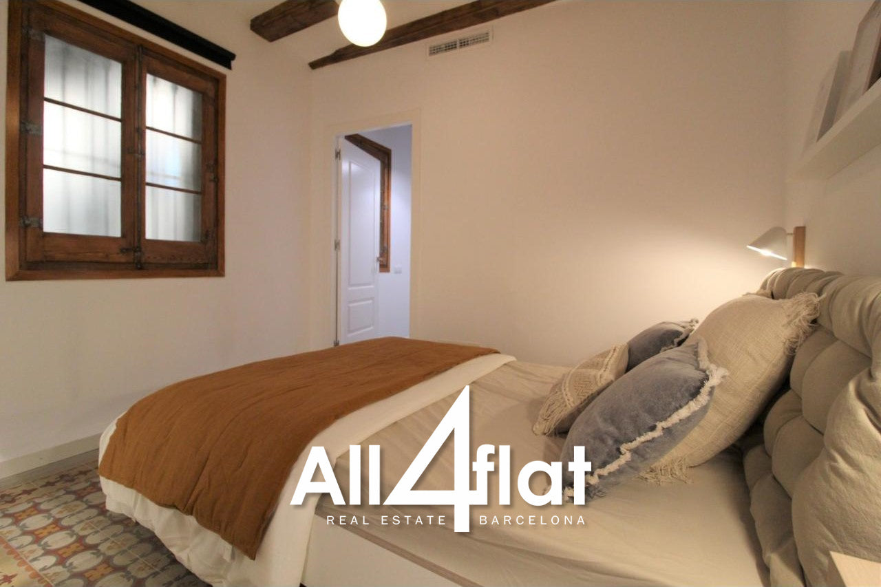 C/ Avinyó - Réf. : 00308H 