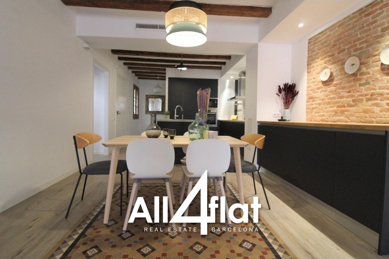 C/ Avinyó - Réf. : 00308H 