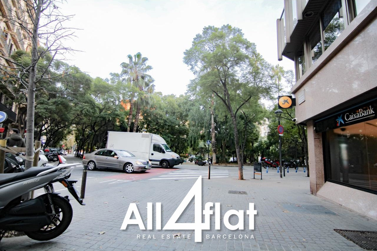 C/ Plaza Docteur Letamendi - Ref: 002383 