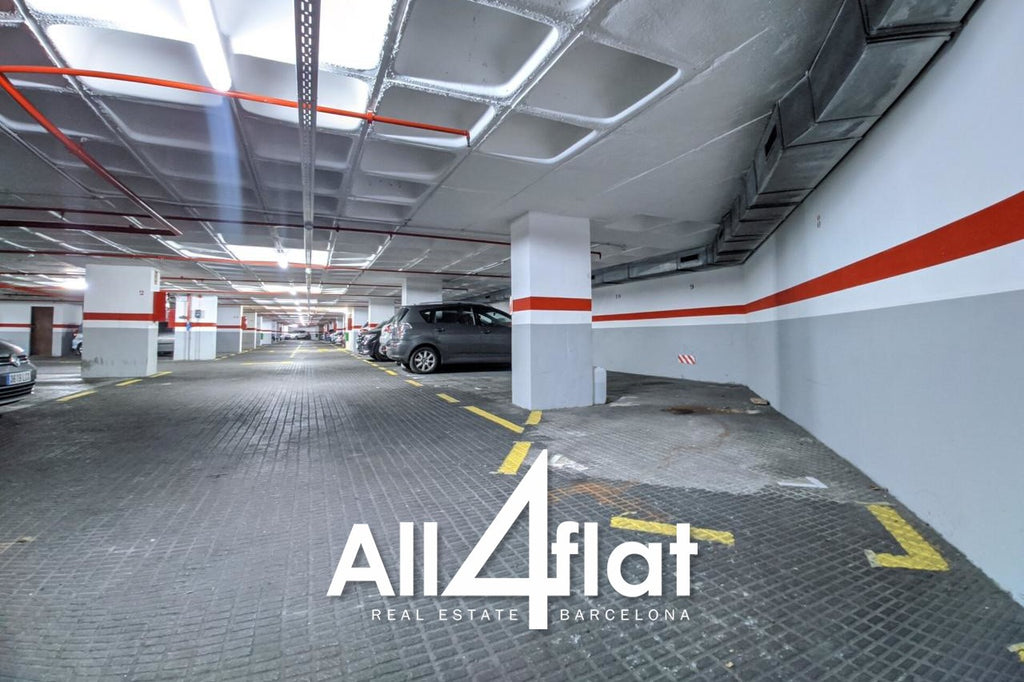 C/ Plaza Docteur Letamendi - Ref: 002383 