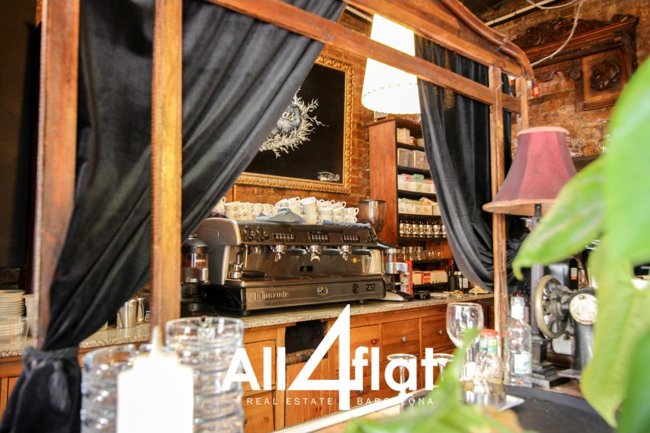 Avda Josep Tarradellas - Ref: 002744