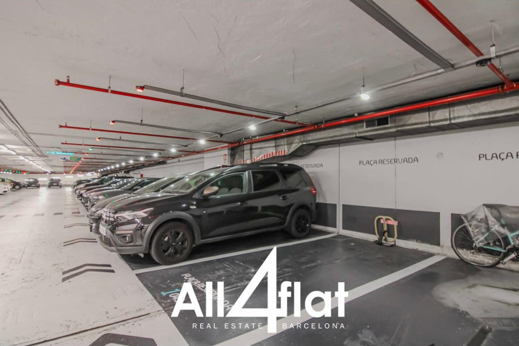 C/ Comte d'Urgell - Réf. : 003340A 