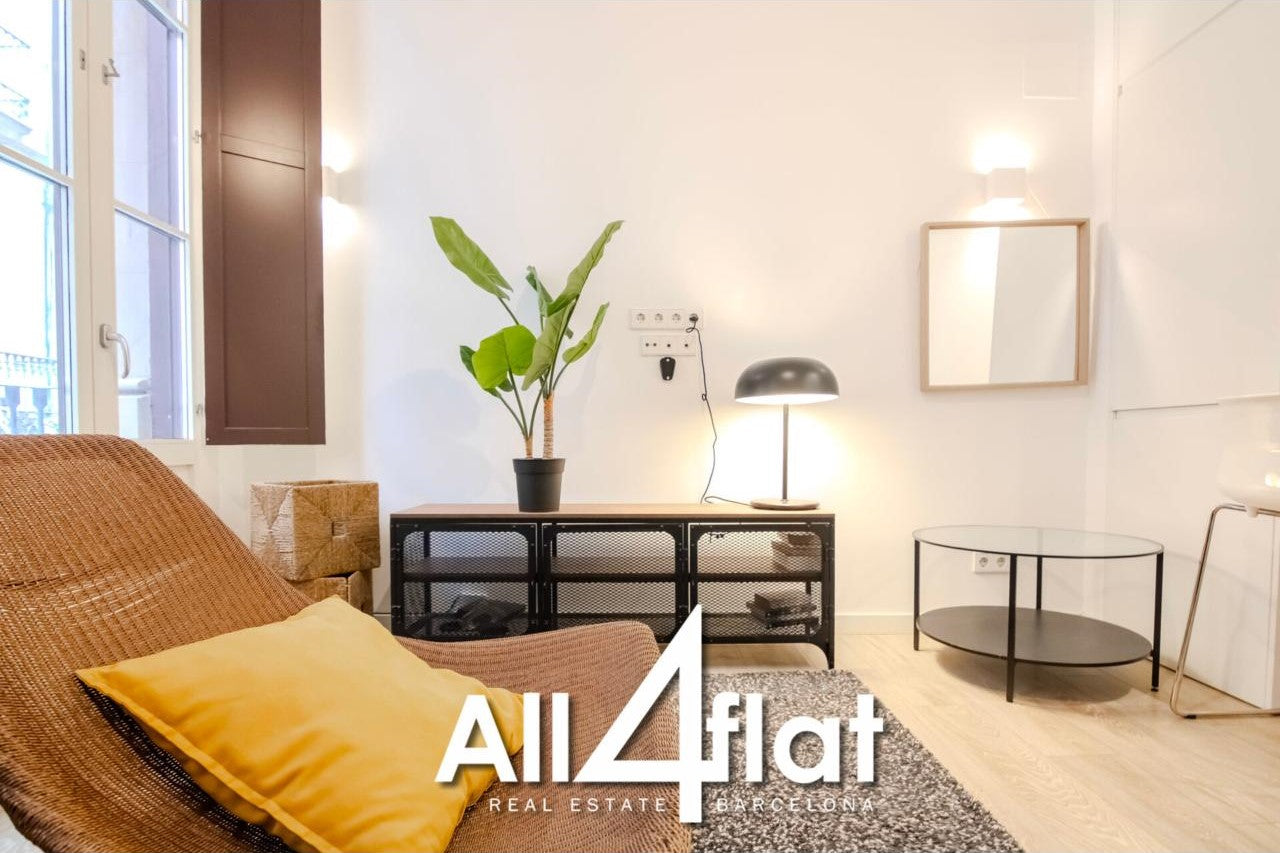 C/ Escudellers - Ref: 003486 