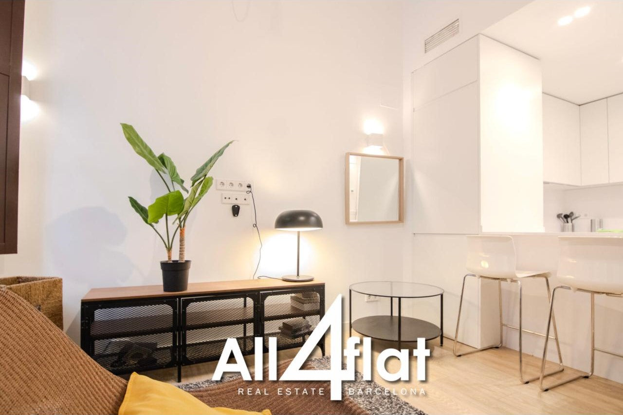 C/ Escudellers - Ref: 003486 