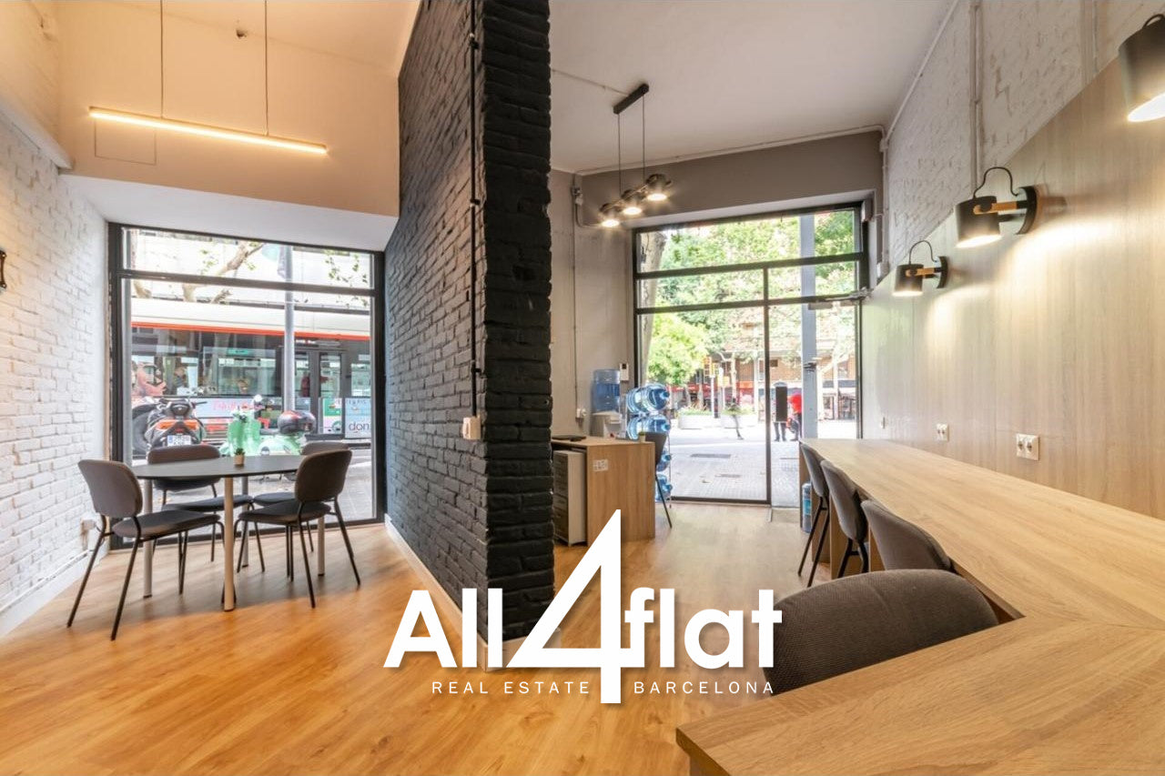 C/ Viladomat  - Ref: 001558E