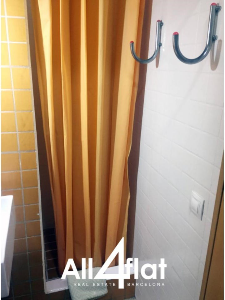 C/ Joaquin Costa - Ref: 000639K 