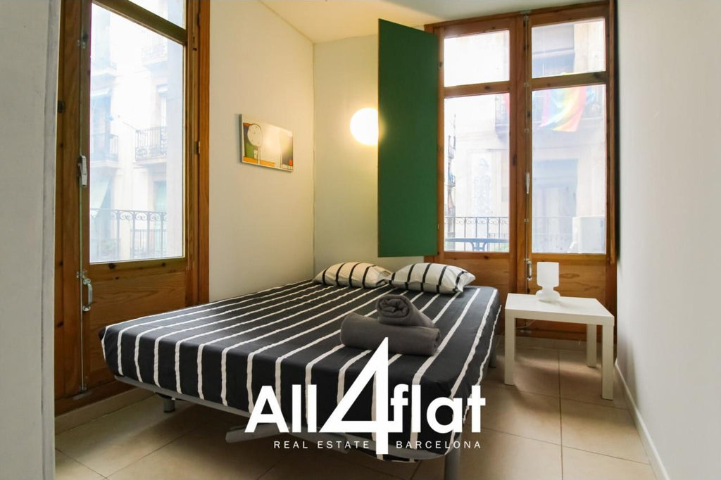 C/ Joaquin Costa - Ref: 000639K 