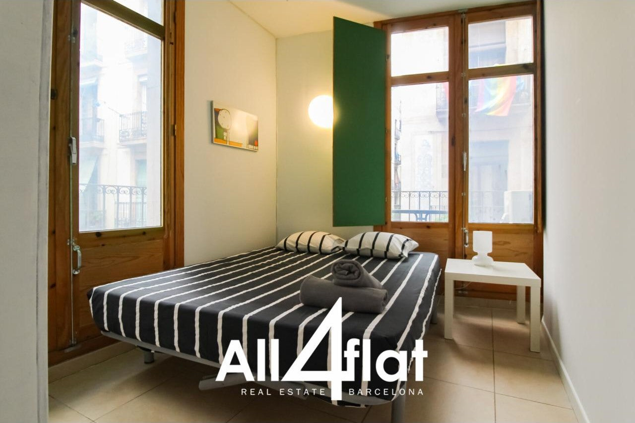 C/ Joaquin Costa - Ref: 000639K 