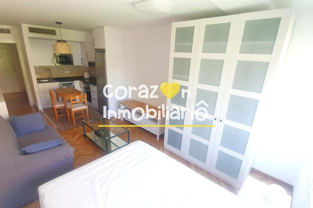 C/ Naves - Ref: 003492D