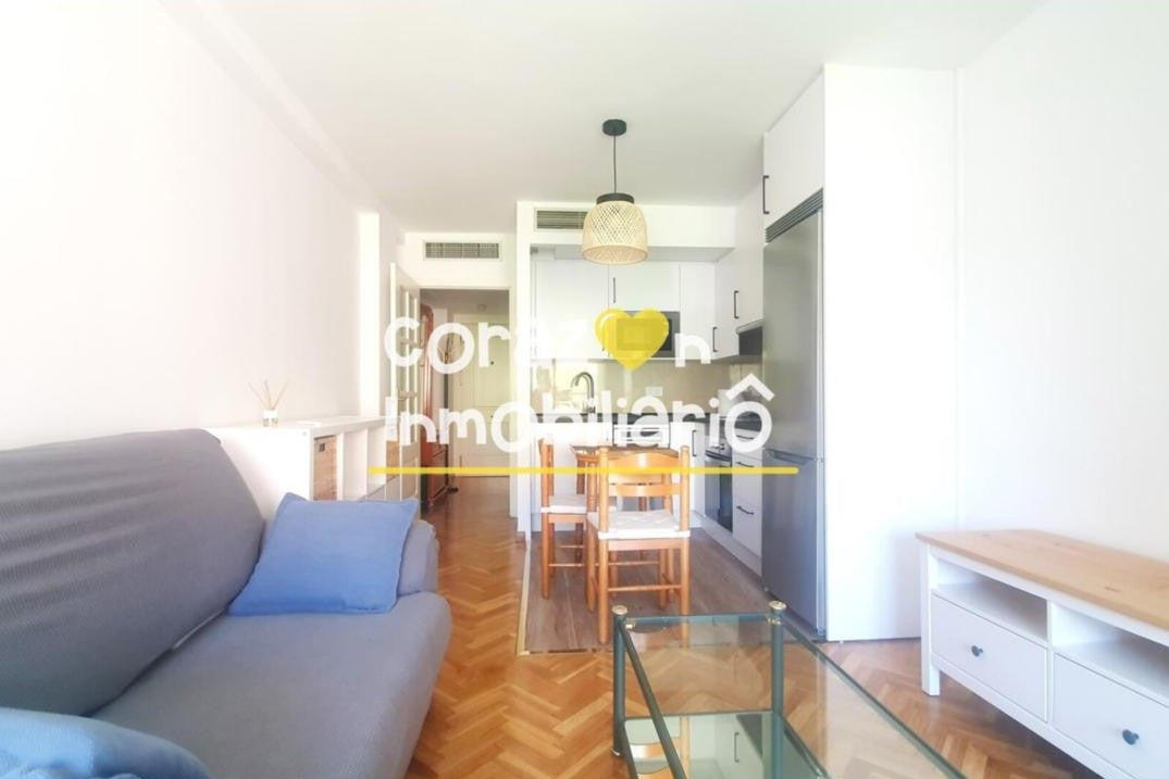 C/ Naves - Ref: 003492D