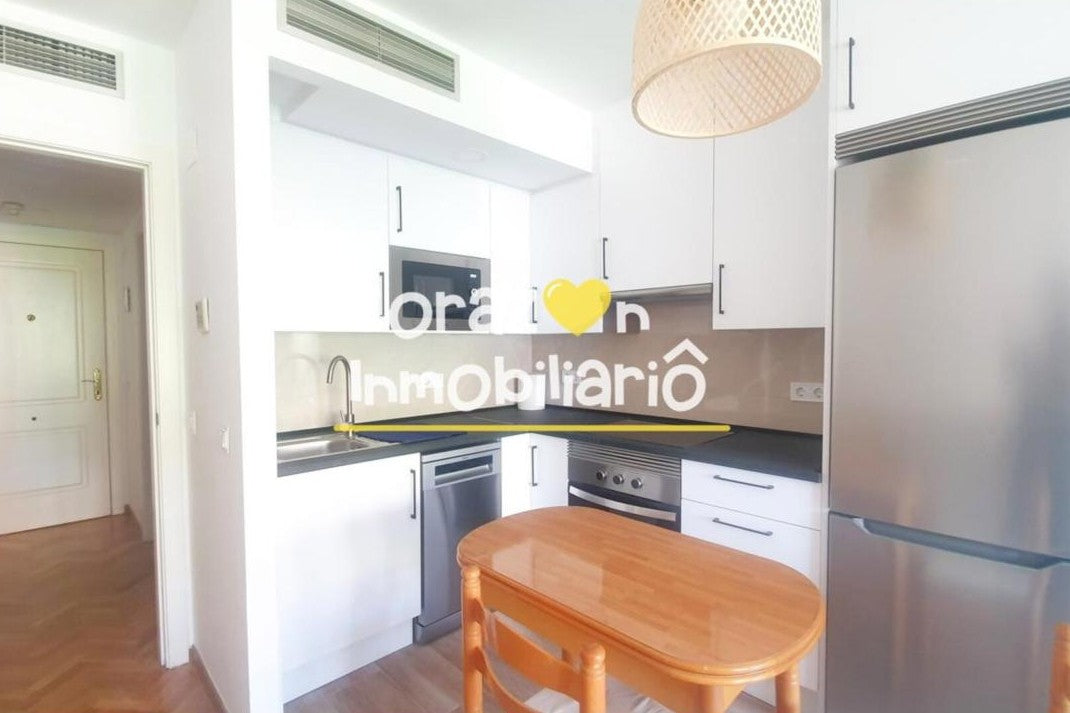 C/ Naves - Ref: 003492D