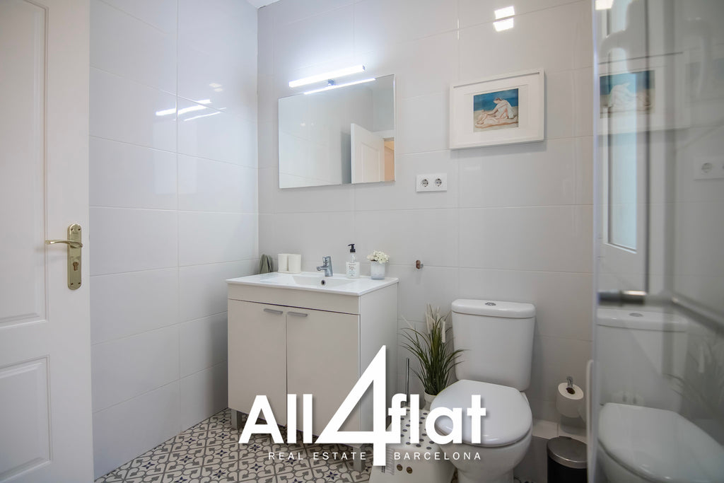 C/ Vilamarí - Réf. : 003586 