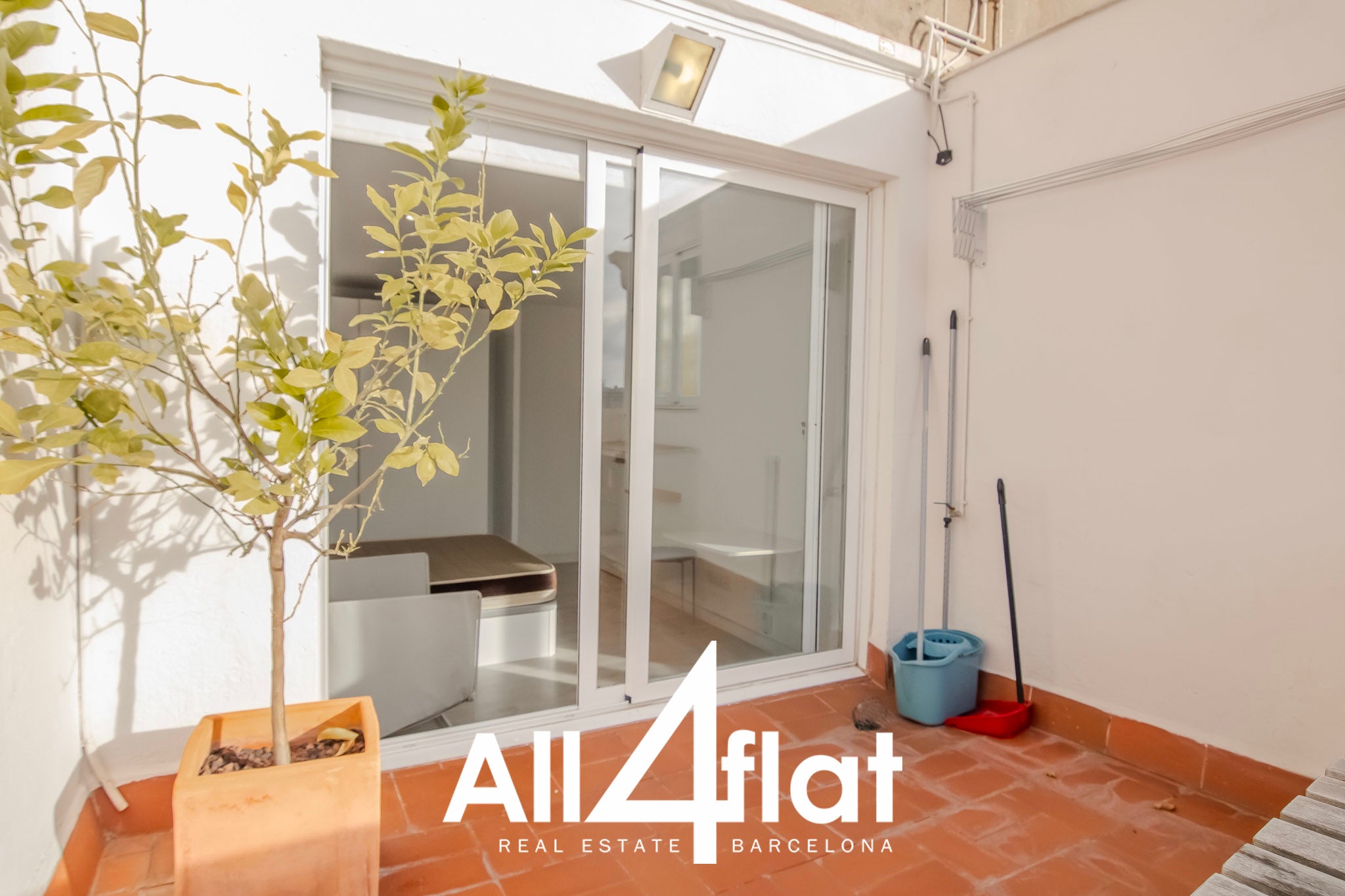 C/ Hostafrancs de Sio 20 - Ref: 003309A