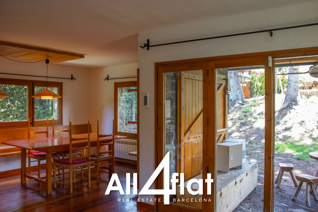 Cerdanya Avenue No. 1 