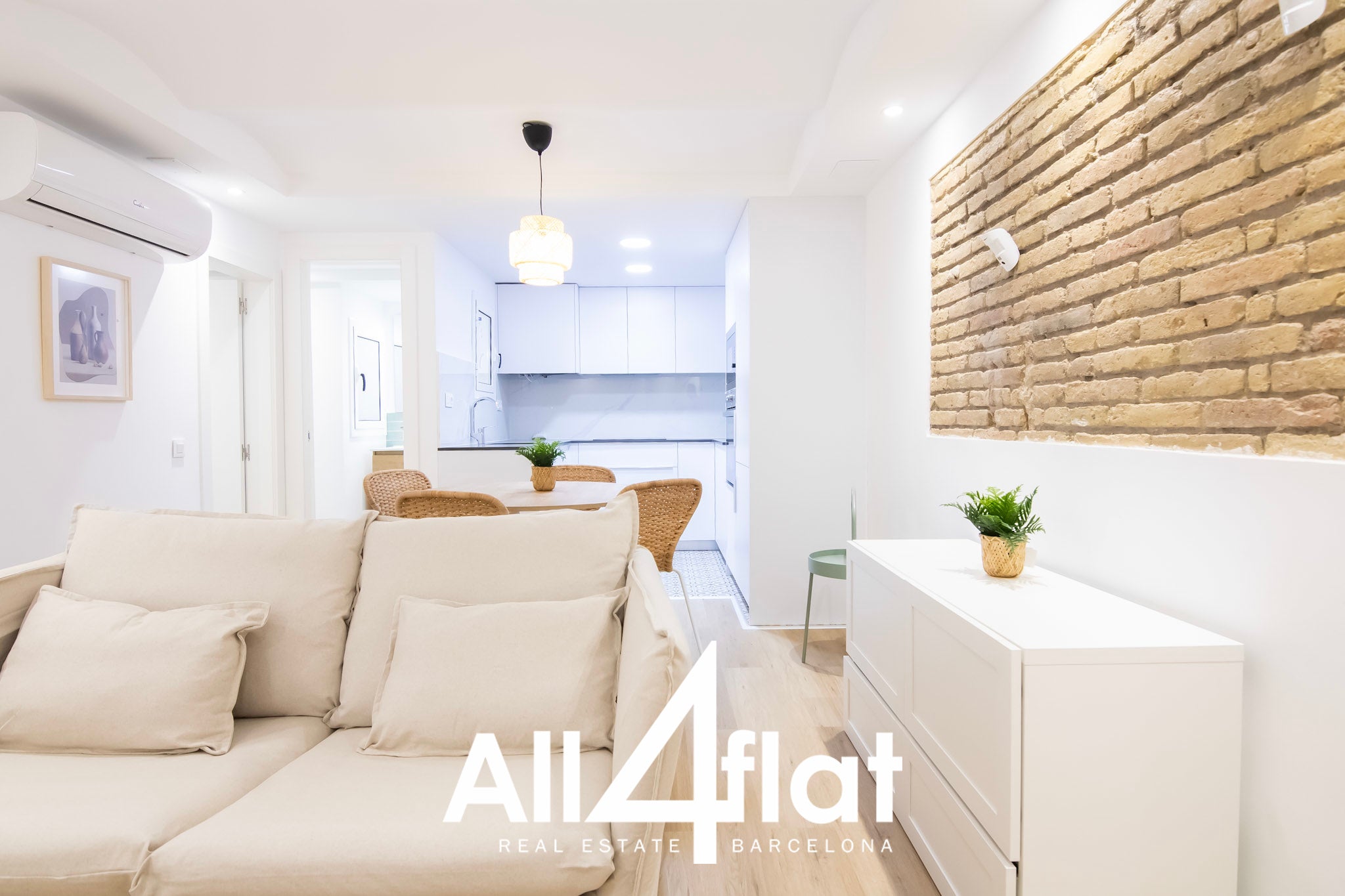 Rue Fontrodona - Réf: 003075 