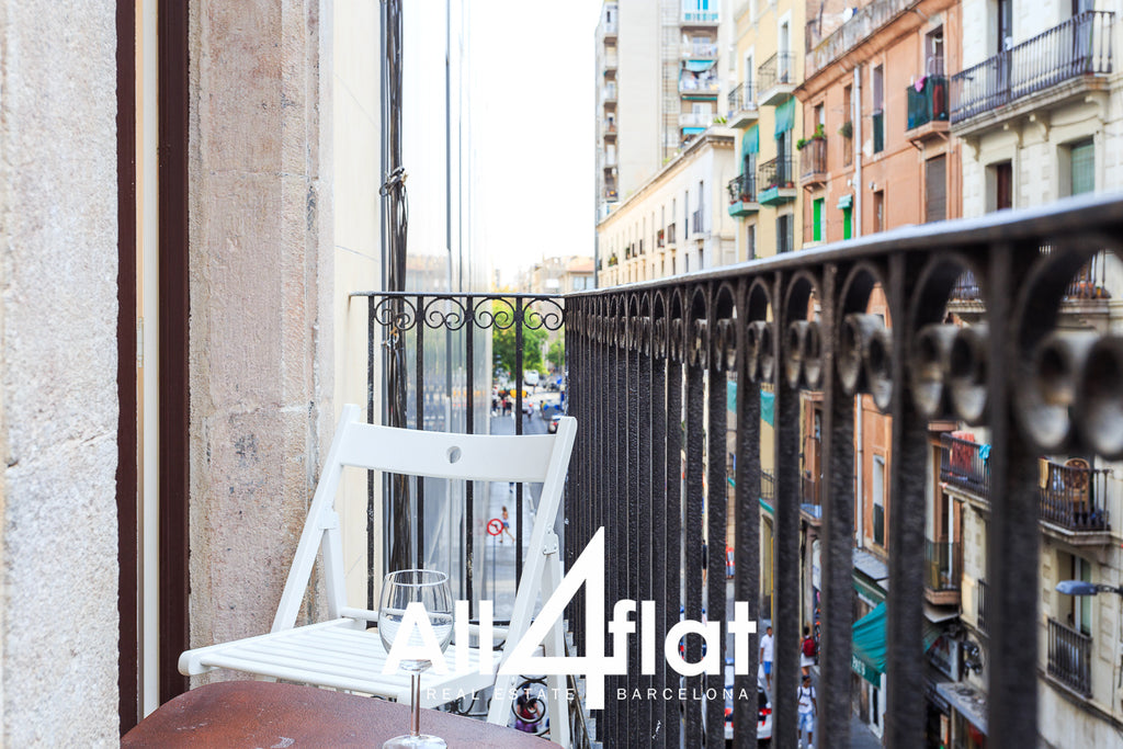 C/ Nou de la Rambla - Ref: 002482F