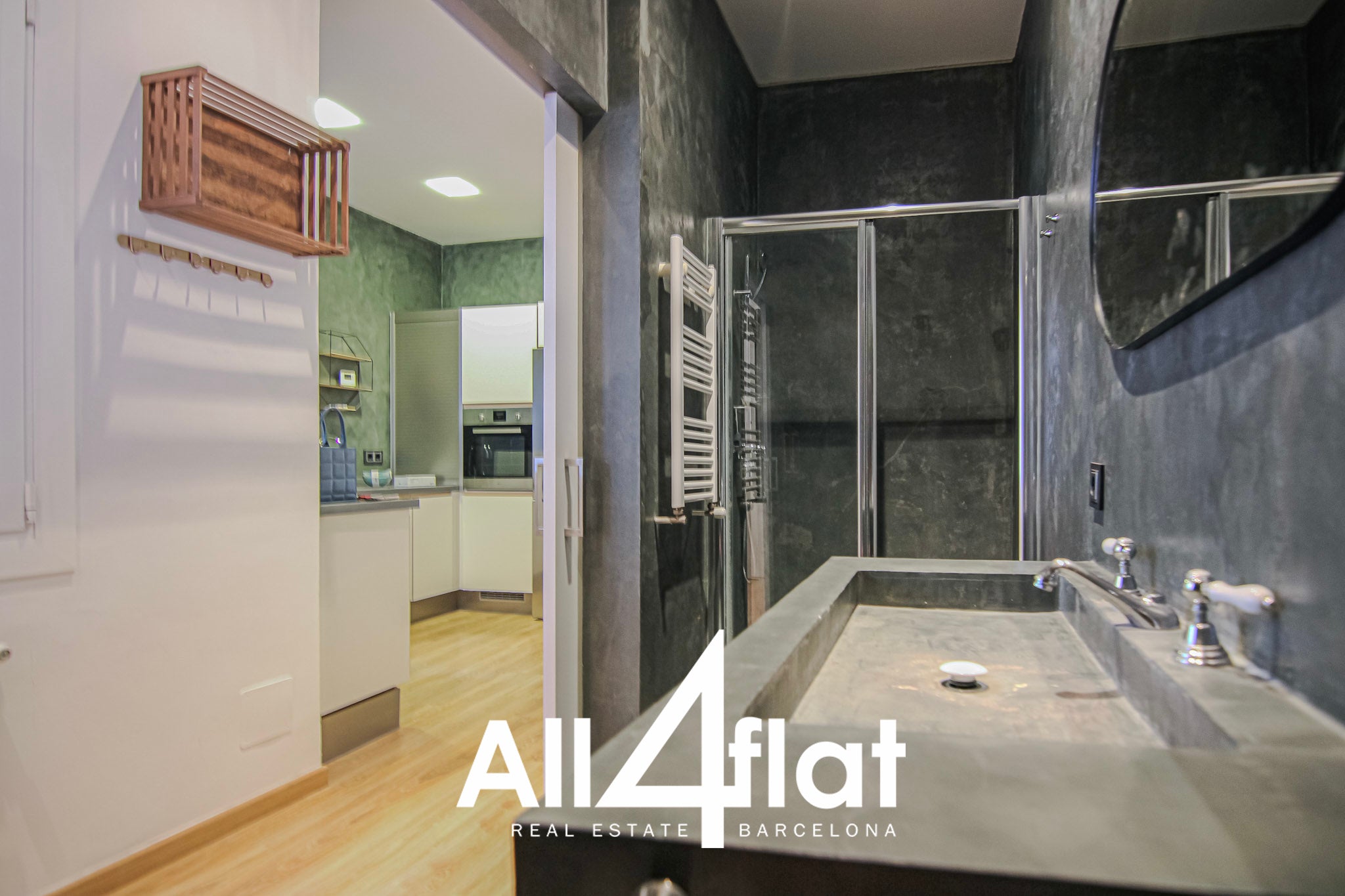 C/ Agustí Vell - Ref: 002547F