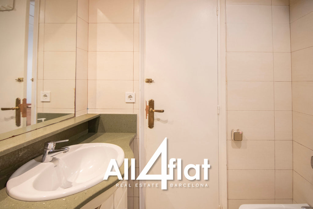 Pseo Montjuïc - Ref: 003635