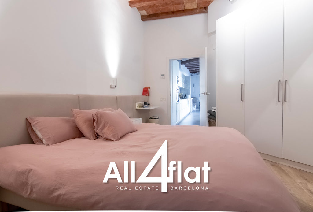 C/ Comte Urgell - Ref: 000003D