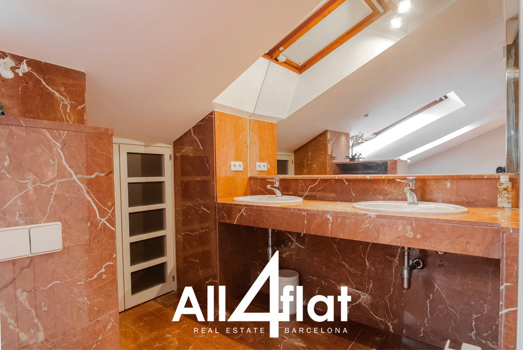 Teodora Lamadrid Street - Ref: 003129NP