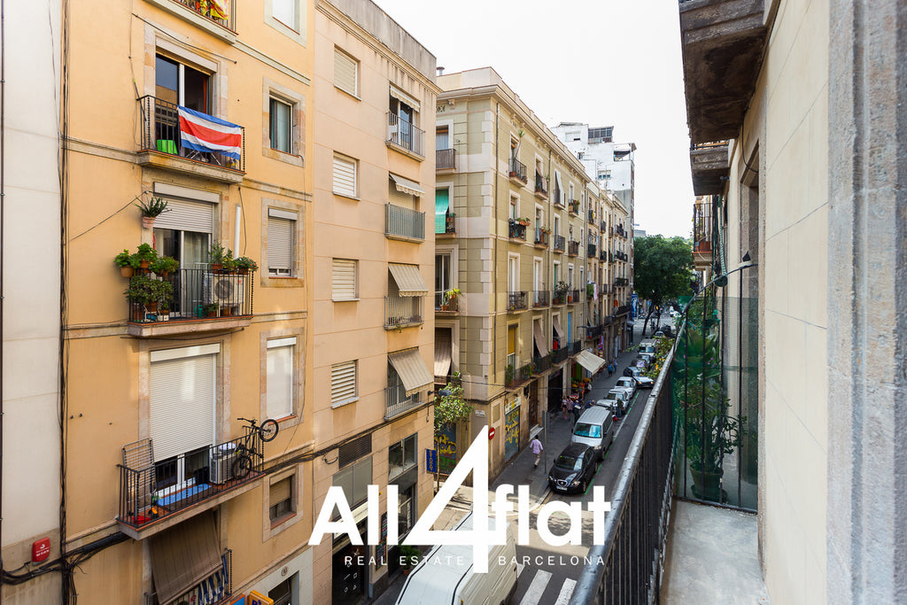 C/ Nou de la Rambla - Ref: 002482F