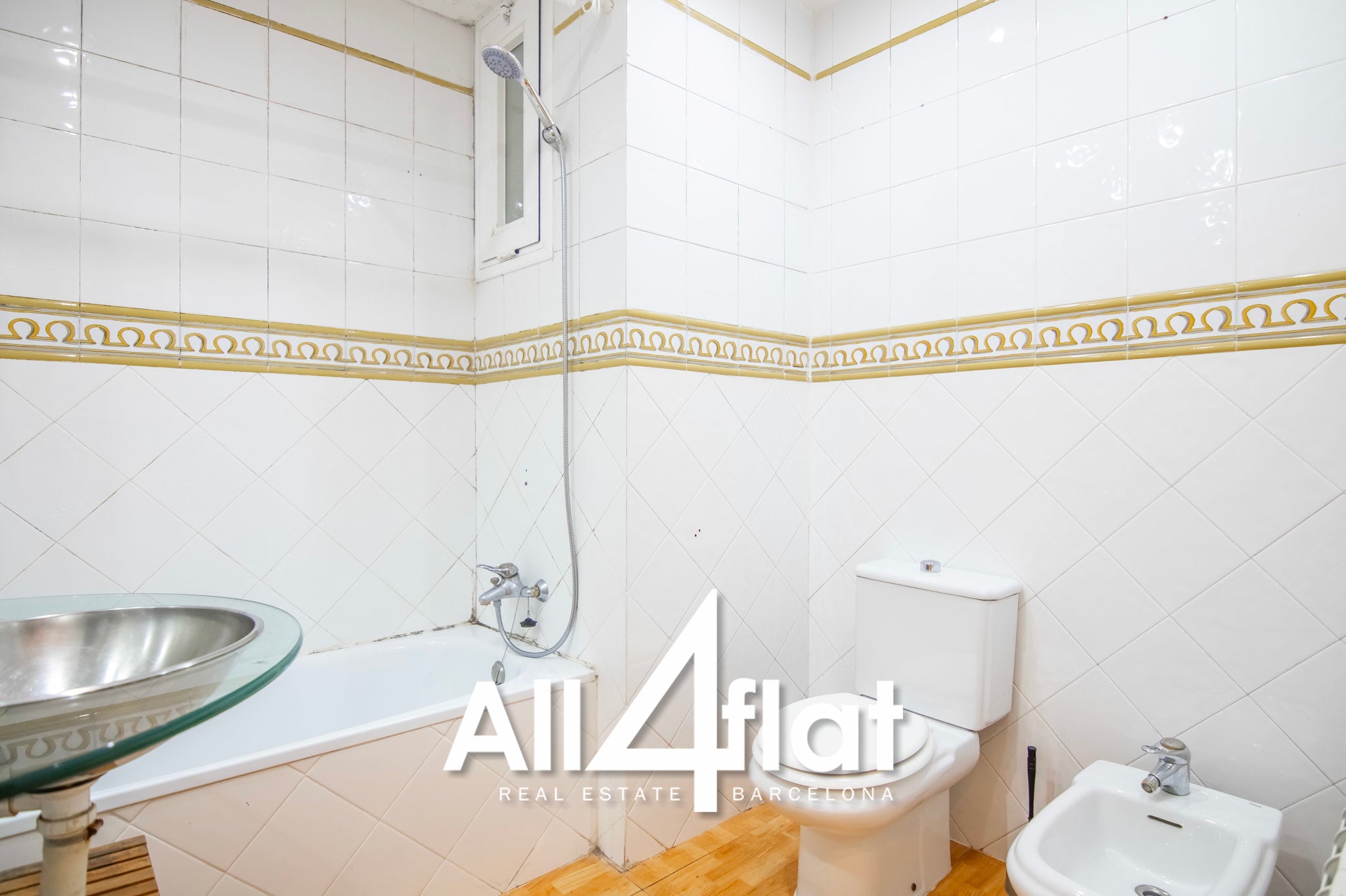 C/ Roca - Réf. : 003599