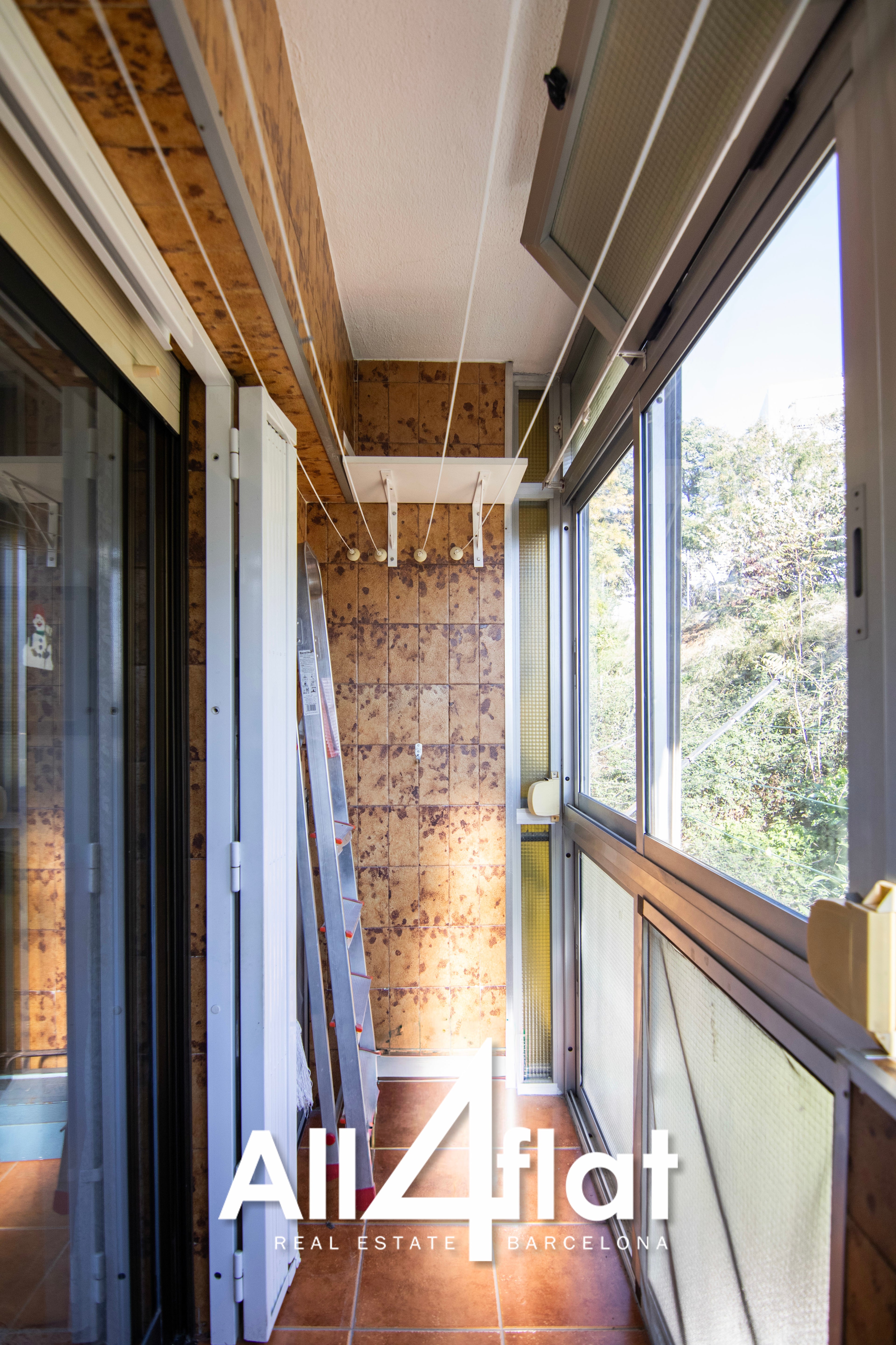 Rue Muga - Réf. : 003607 