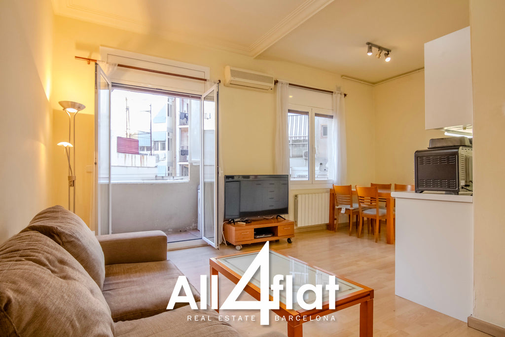 C/ Parallel - Ref: 002288E