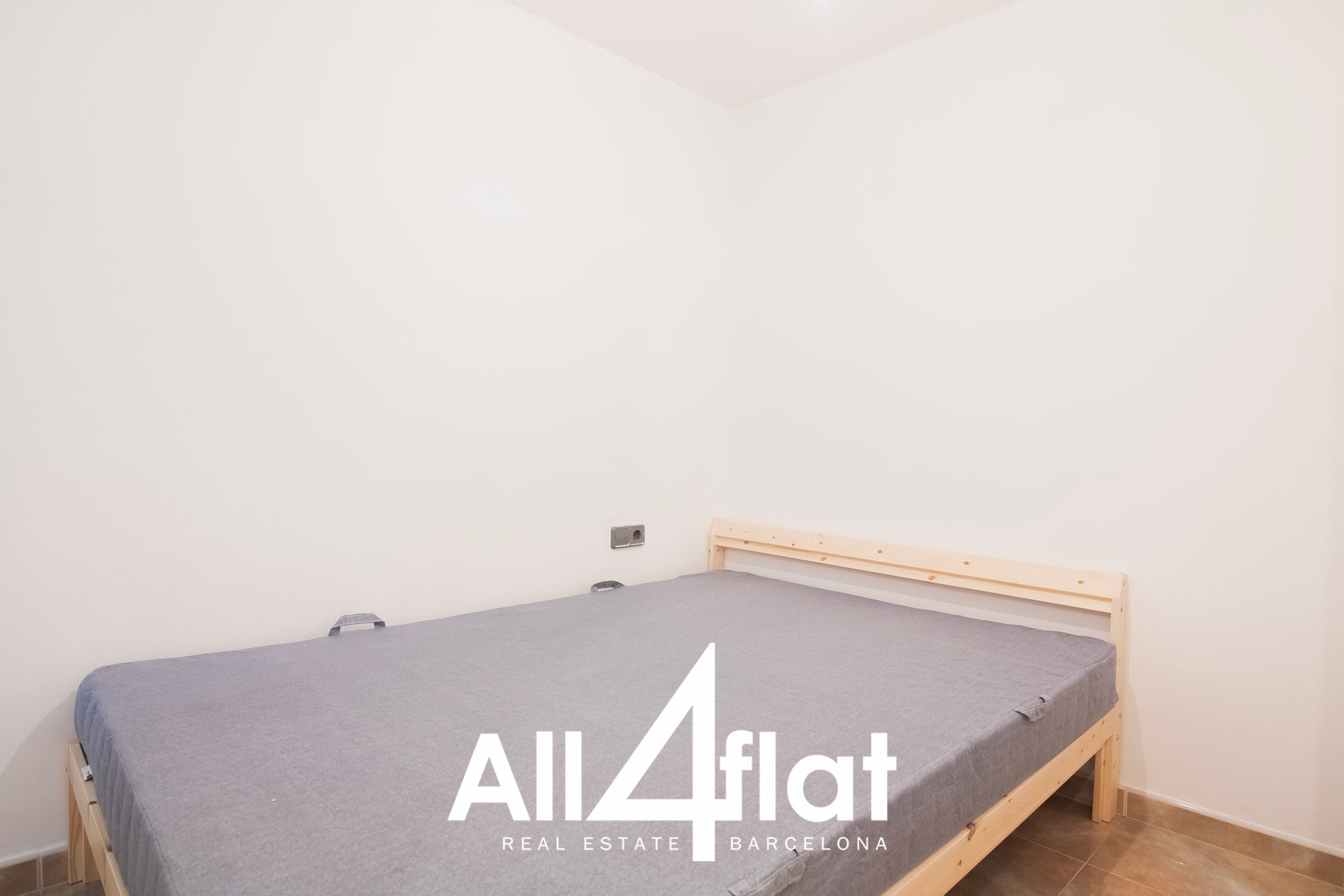 C/ Diputacio - Ref: 002703F