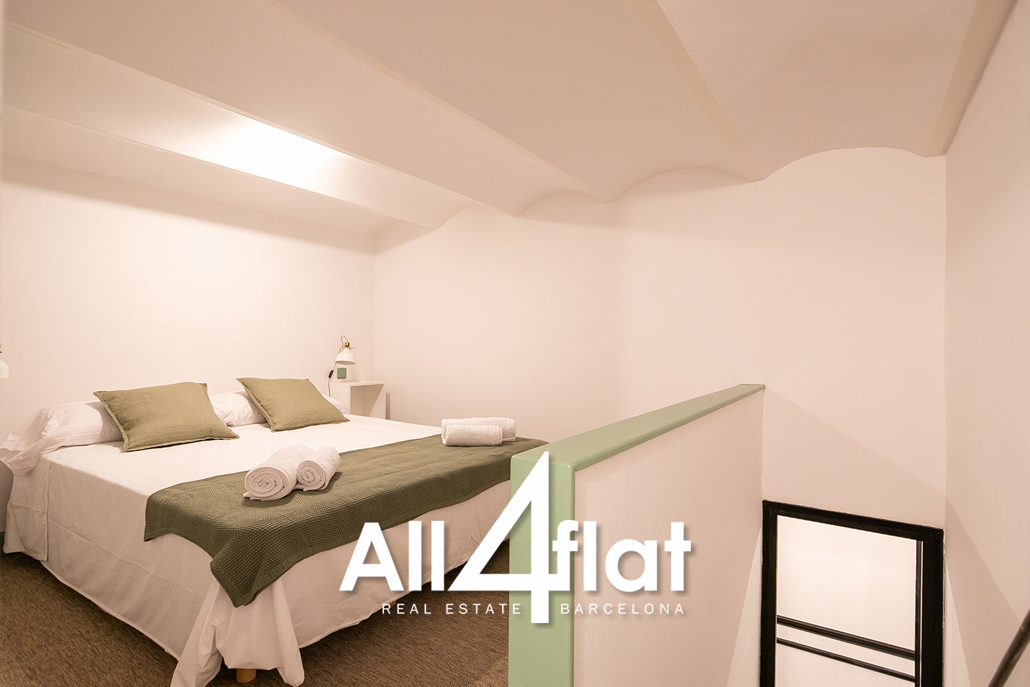 Rue Ausias Marc - Réf : 003022B 