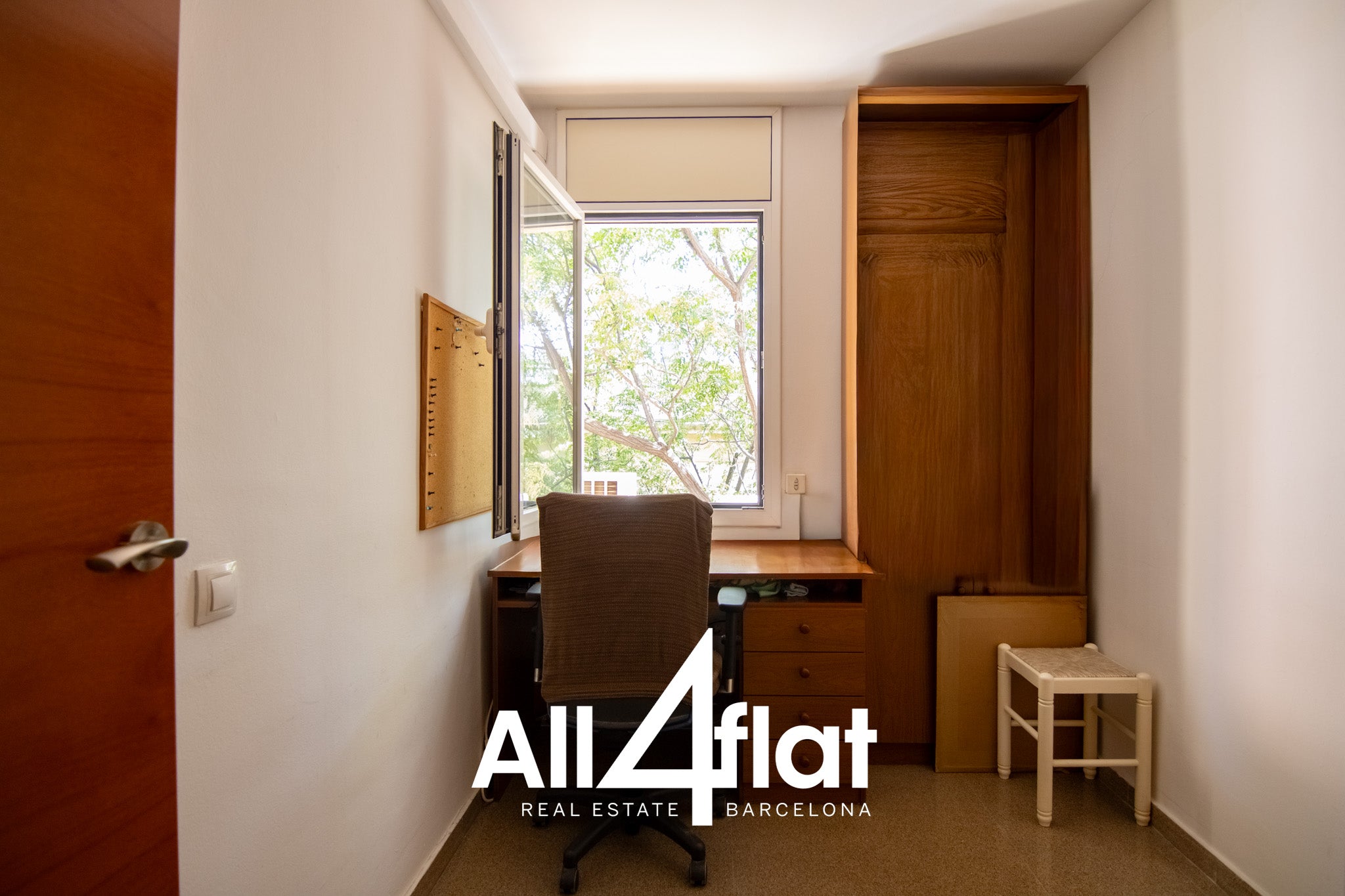 C/ Marti Molins - Ref: 003682