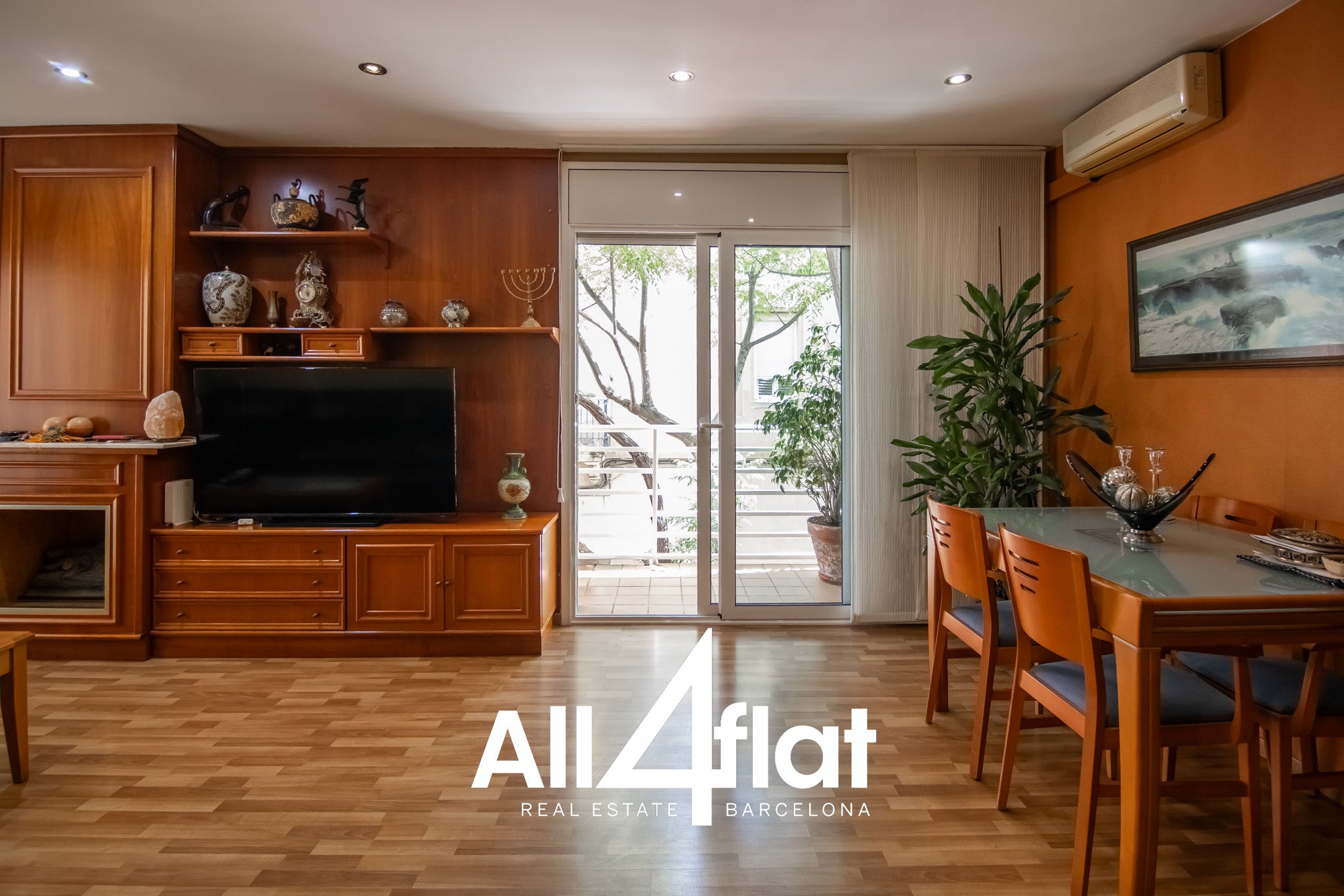 C/ Marti Molins - Ref: 003682