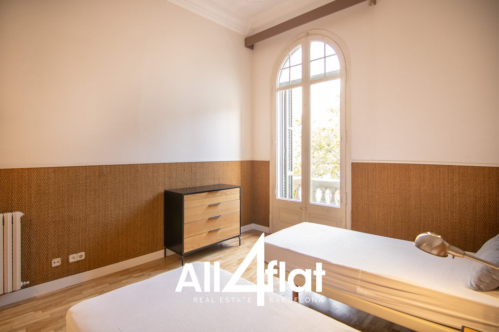 Avnd/ Diagonal - Ref: 003724