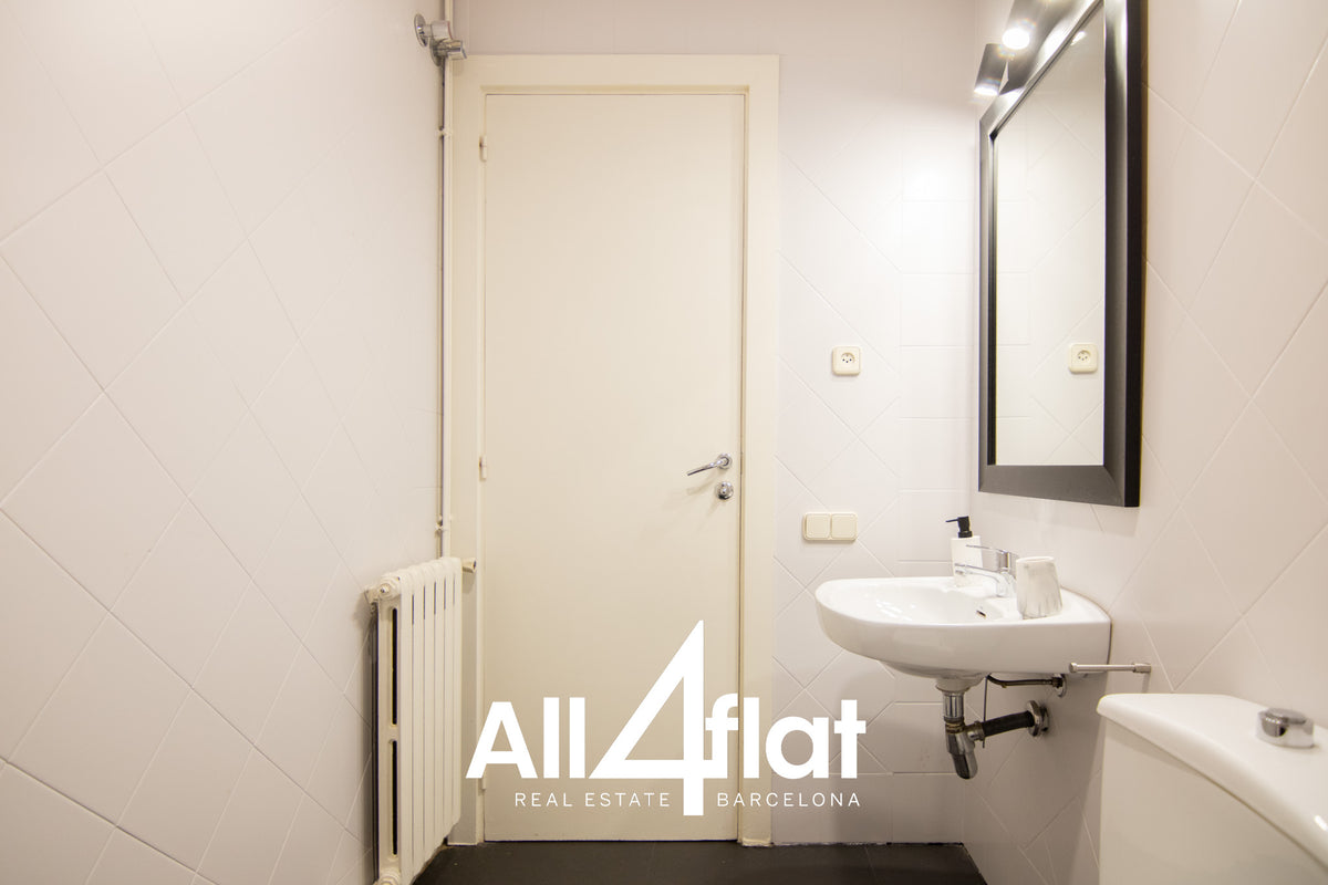Avnd/ Diagonal - Ref: 003724
