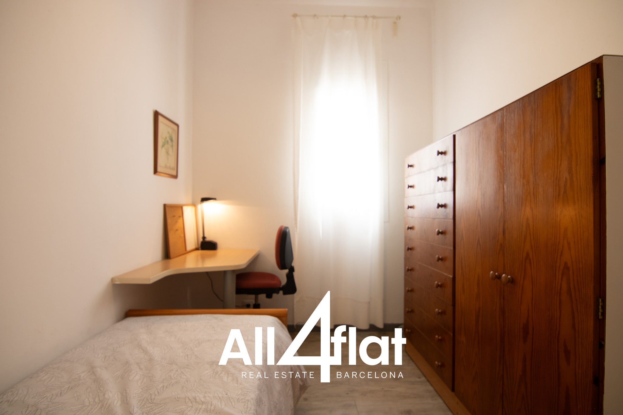 Arago St - Ref: 003684