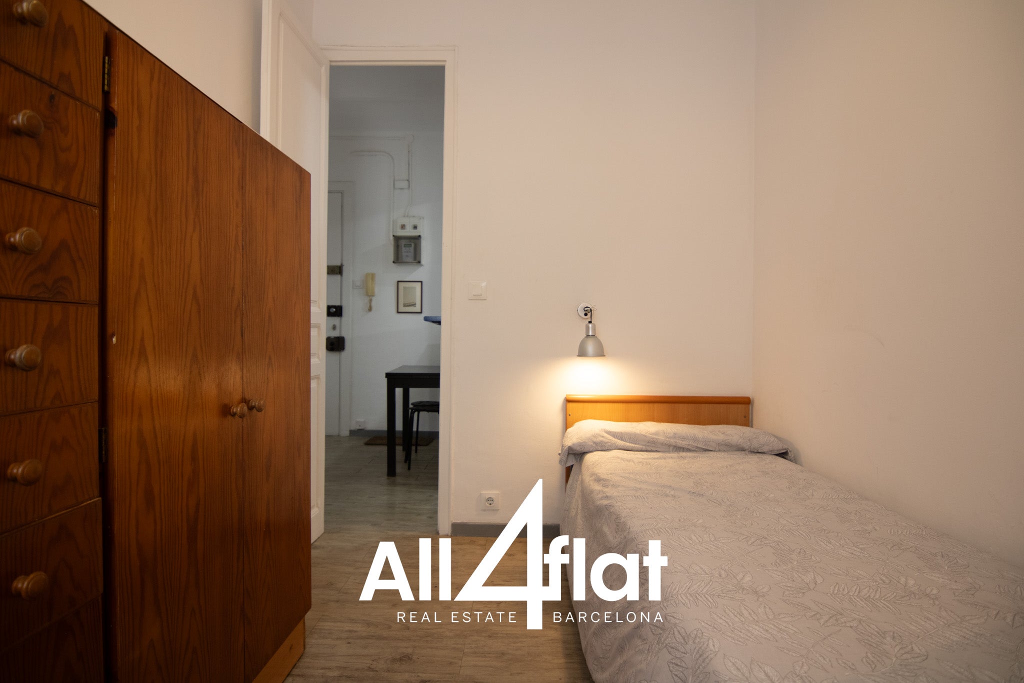Arago St - Ref: 003684