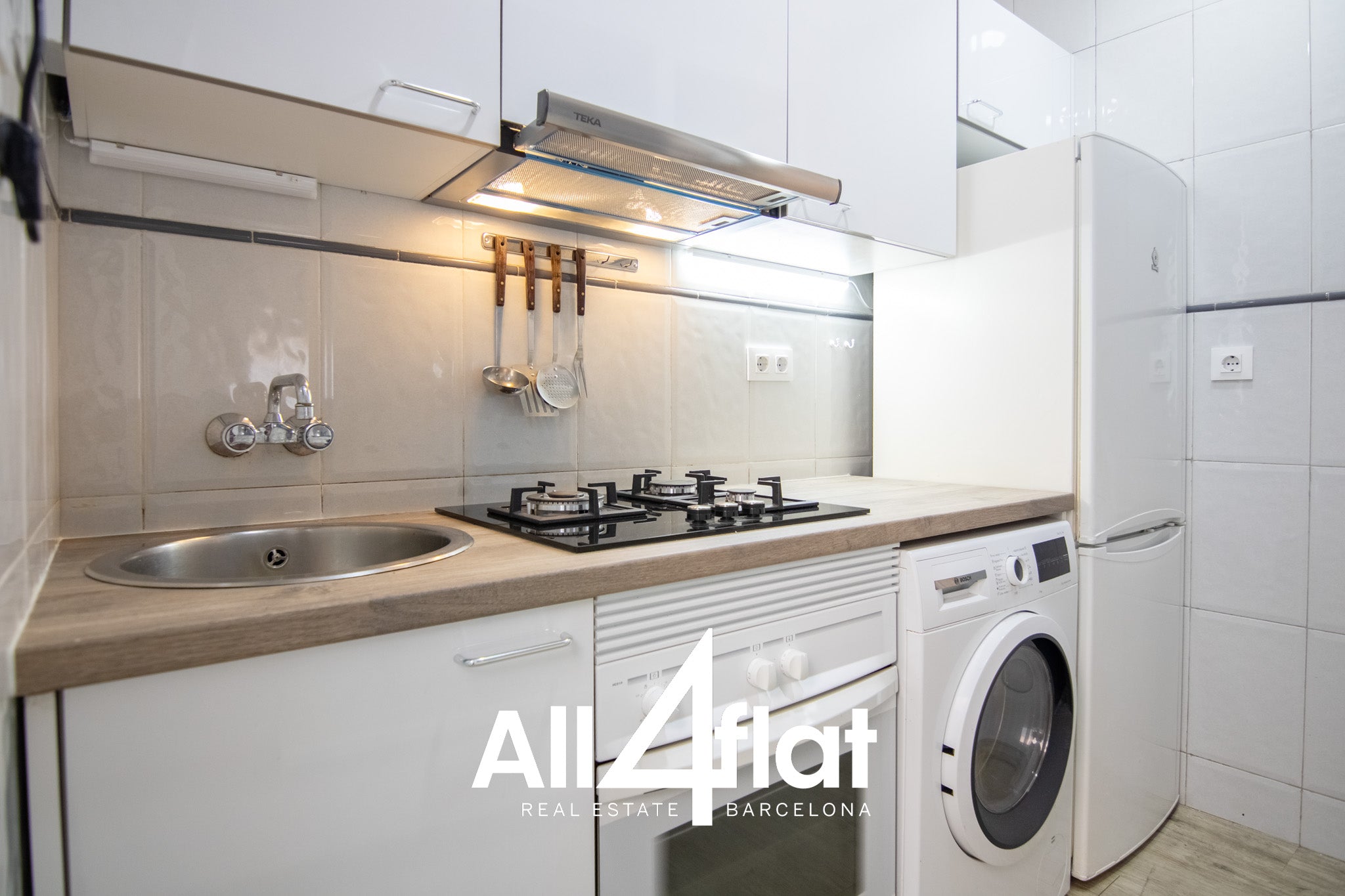 Arago St - Ref: 003684