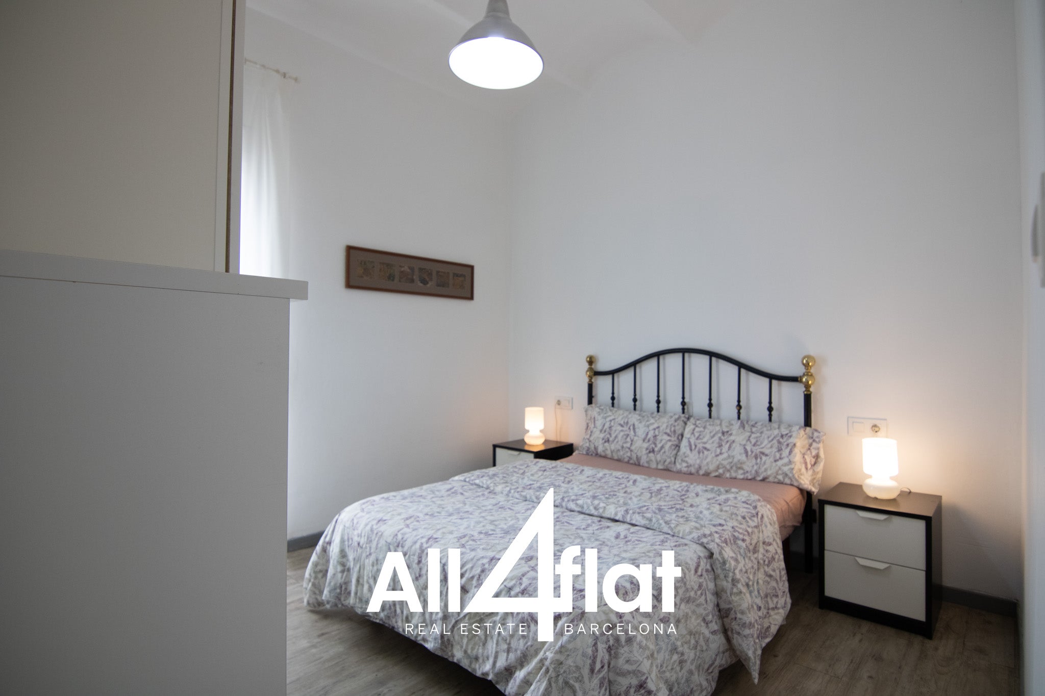 Arago St - Ref: 003684