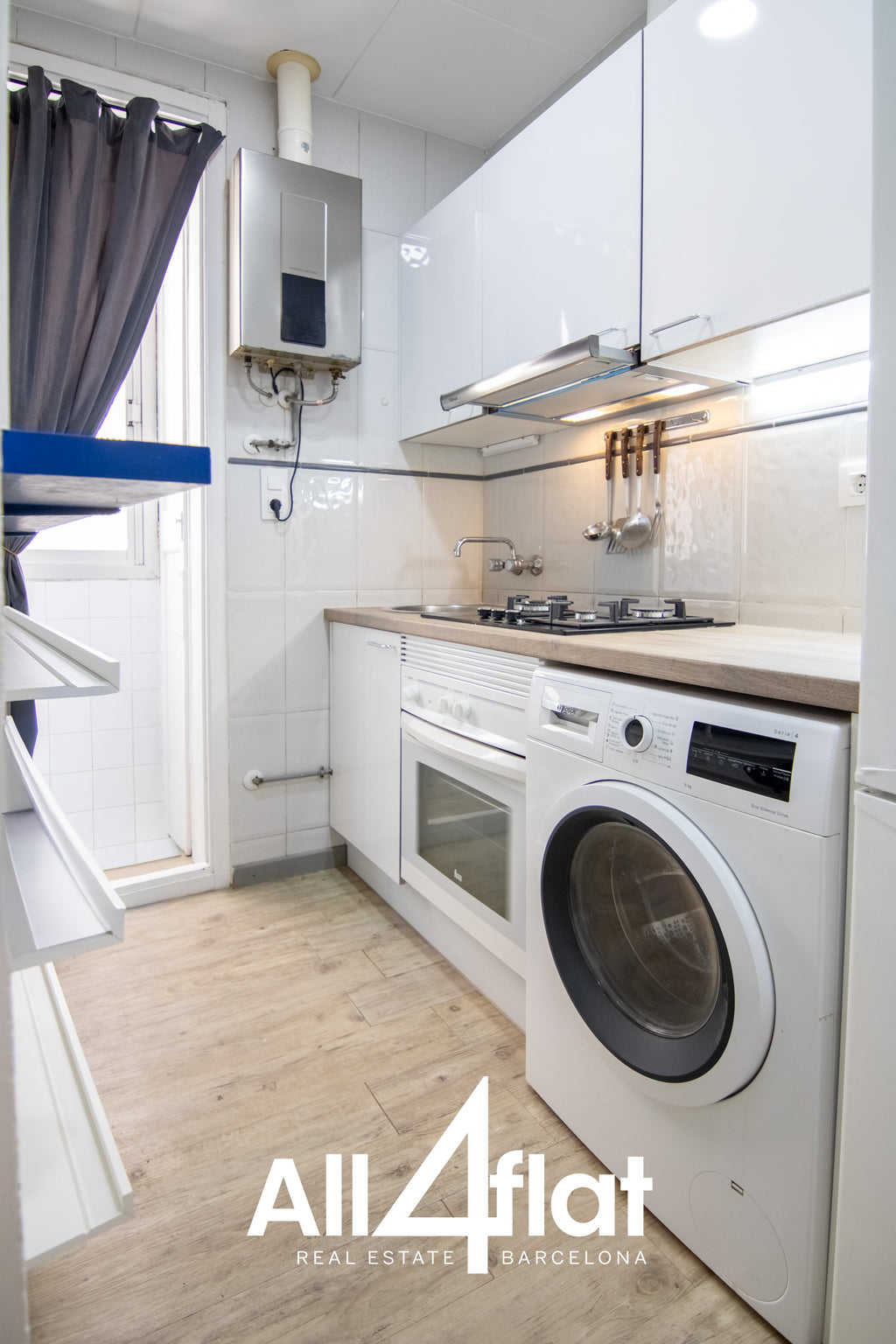 Arago St - Ref: 003684